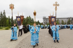 20160828-031-Чин-Погребения-Пресвятой-Богородицы-Собор-Успения-Омск-митр.-Владимир-Иким-IMG_0600